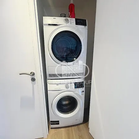 Elegance & Confort A - Superbe 3 Pieces Renove Avec Terrasse & Parking * Cannes